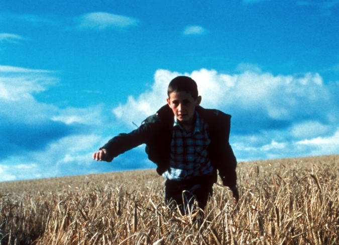 Cuando se estren� Ratcatcher en 1999, la cr�tica inglesa vio en la directora escocesa, Lynne Ramsay, una voz capaz de recoger y honrar el legado de Ken Loach.  - ENFILME.COM