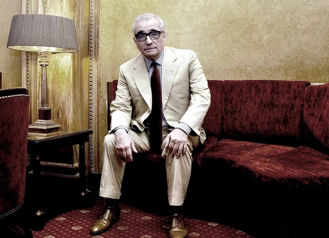 Scorsese  no es un hijo pr�digo, no pudo renegar de Hollywood porque no hubo un  llamado que lo llevara, de donde estuviera (Nueva York) a la  f�brica de los sue�os. Su mirada estaba en el sentido contrario, en  Europa, en cinematograf�as que surgieron de una  dignidad m�s all� de la sobrevivencia.  - ENFILME.COM