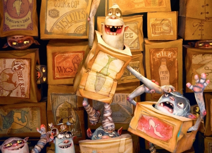 Durante la �poca victoriana, Eggs es un ni�o que, desde beb�, fue criado por Fish y su comunidad, una serie de peque�os monstruos que visten cajas y viven debajo de las calles de Cheesebridge, ciudad brit�nica ficticia cuyos habitantes sienten una fuerte atracci�n por el queso. En las noches, Eggs y los boxtrolls suben al mundo humano para transitar las calles husmeando en los botes de basura con la intenci�n de encontrar elementos y artefactos que puedan serles �tiles.  - ENFILME.COM