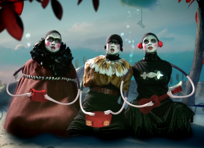 El corto fue producido por el multireconocido estudio londinense Passion Pictures (que colabor� en�Searching for Sugar Man, ganadora del Oscar en la categor�a de Mejor Documental en 2013), con m�sica de Jocelyn Mienniel y Joanna Newsom.  - ENFILME.COM
