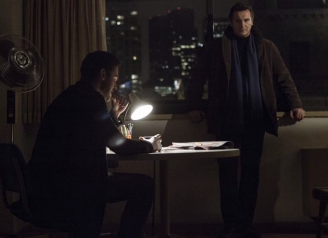 Kristo (Dan Stevens), un traficante de hero�na, cuya esposa fue secuestrada y asesinada, decide contratar a�Matt Scudder (Liam Neeson), un detective privado sin licencia,�para localizar a los hombres responsables del crimen. Scudder recorre calles, callejones, departamentos, bares y panteones de la ciudad de Nueva York en busca de sus objetivos. Sin embargo, mientras m�s se acerca a los culpables, se percata que las intenciones de los criminales resultan mucho m�s siniestras y sombr�as del com�n de los secuestradores.  - ENFILME.COM