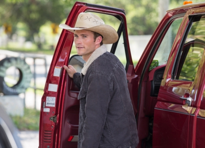 Fecha de estreno en M�xico: 10 de abril, 2015. Filme basado en la novela de Nicholas Sparks, y portagonizado por�Britt Robertson y Scott Eastwood.  - ENFILME.COM