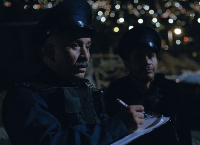 El vigilante, de Diego Ros, estudia la pasiva complicidad de los bienintencionados.  - ENFILME.COM