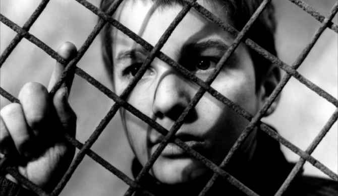Los ni�os en el cine no son ni�os. Son, claro, proyecciones del ni�o  interno de los adultos que los crean. Va un TOP 10 de los ni�os que han marcado al cine. - ENFILME.COM 
